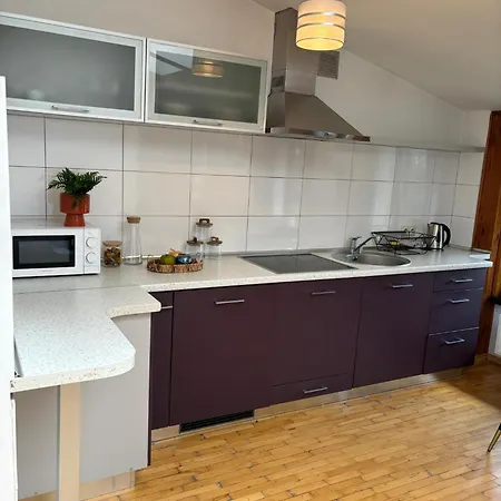 Blue Moon Main Square Appartement *